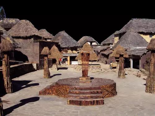 哈尼族蘑菇房:这个房子能吃吗?