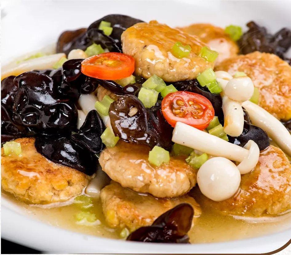 【天天素食】色香味俱全的一桌素菜,快来试试看!