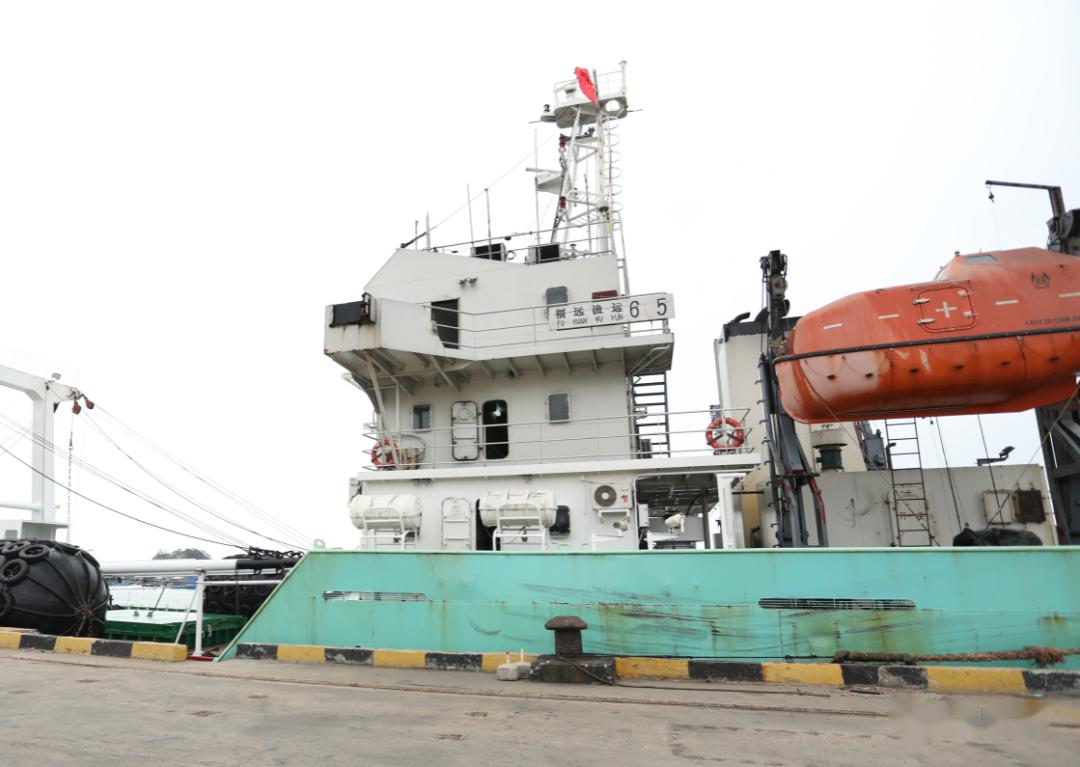 严把远洋渔船进港海关加强排查