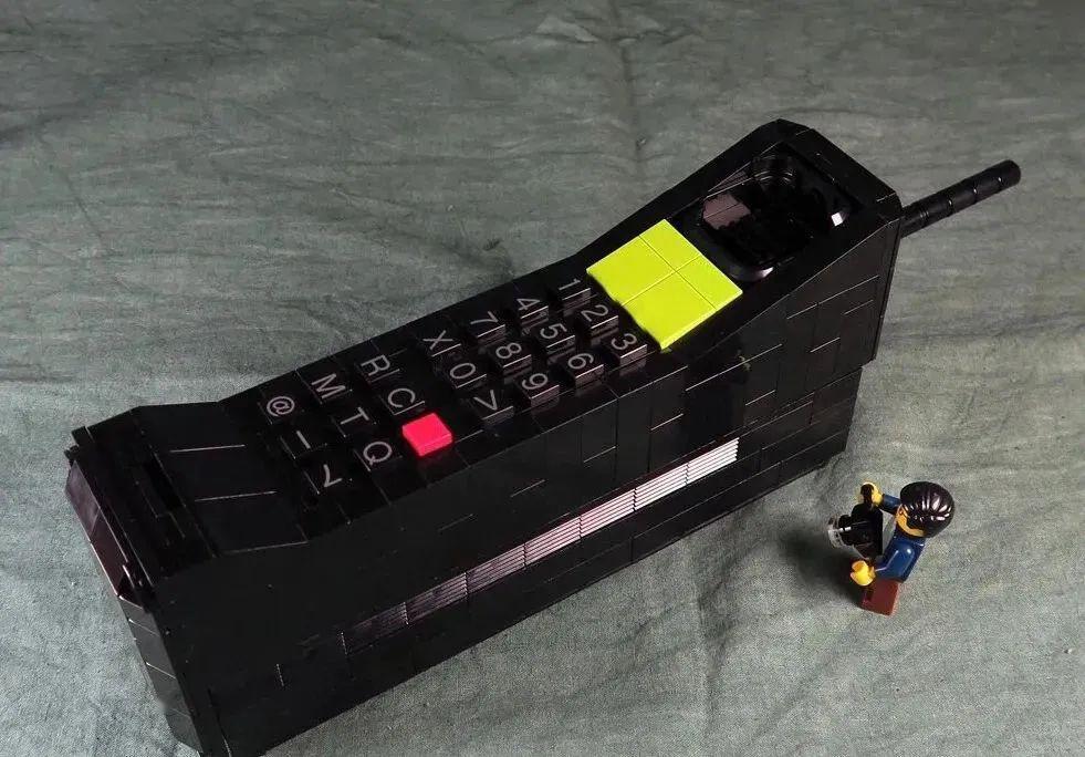 宁波乐高大神又出手了红白机大哥大安能辨我是真假