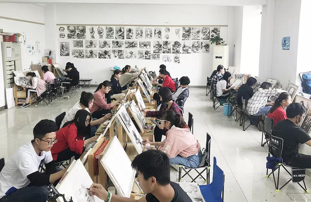 宁波三中美术班2021图片