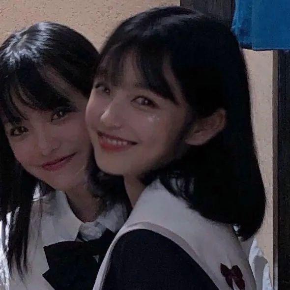 英子三人头像:女生可爱闺蜜情头,卡通真人姐妹头像_壁纸