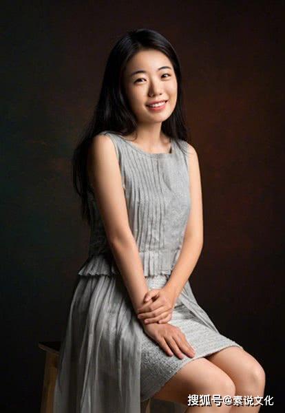 原创蒋方舟这个世界对小有才华的人是残酷的他们其实两边都不讨好