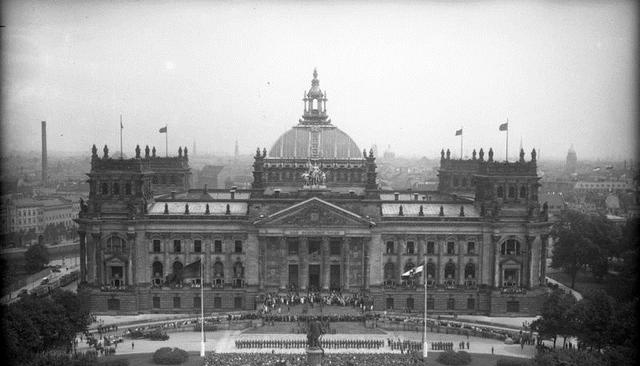 德国帝国大厦旧址图片