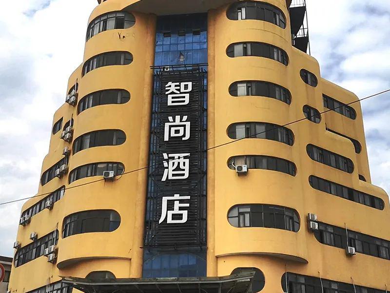 司法拍卖标的上海市金山区朱泾镇金枫公路410号全幢