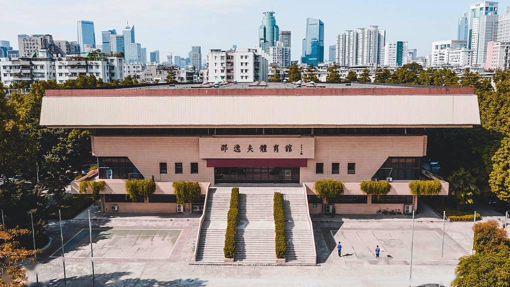 全国6000座逸夫楼是怎么盖起来的?