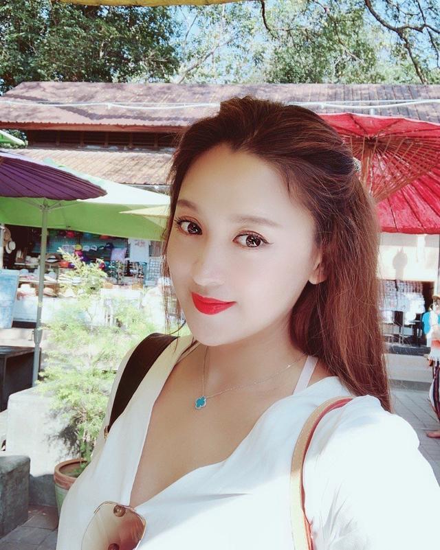 离婚是解脱梁超前妻连发动态何雯娜要面对的不仅是婆媳关系