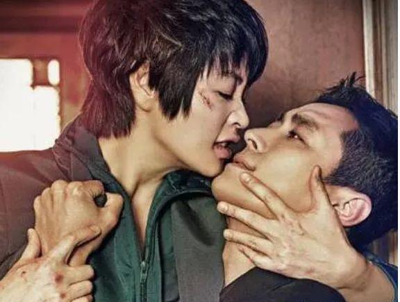 韩国sbs正在热映的《富豪辩护人》又名《鬣狗hyena》,因剧情的特殊性