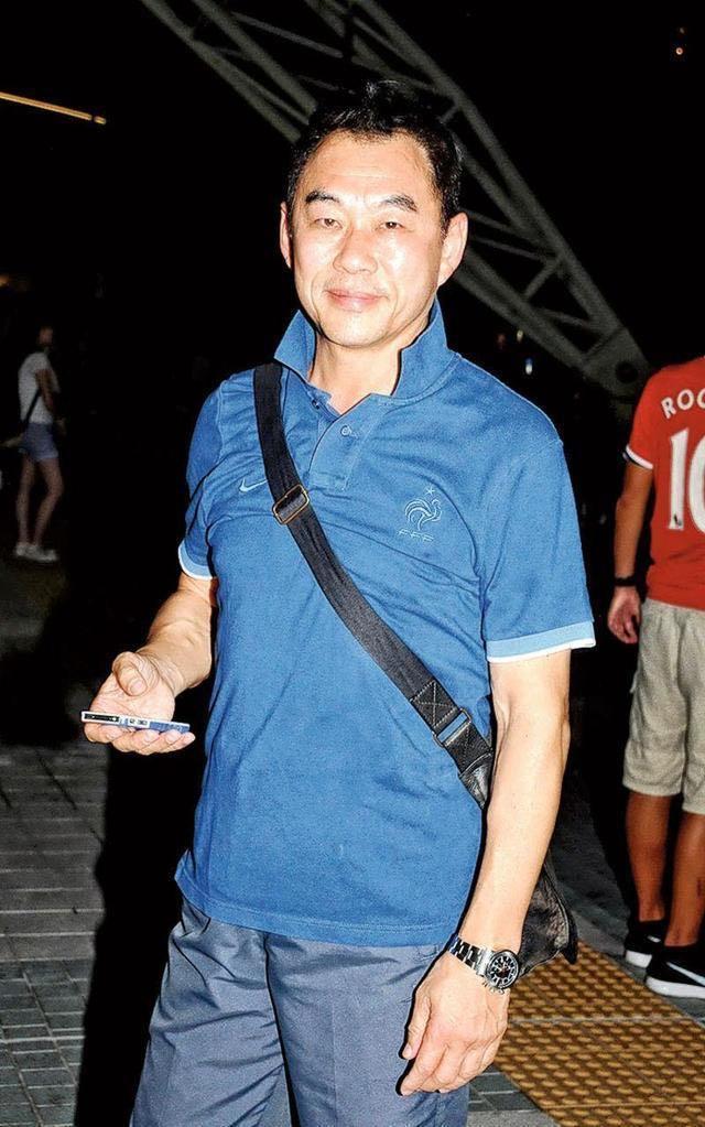 tvb黄金反派戴志伟被曝婚内出轨9年前退出娱乐圈至今仍被跟拍