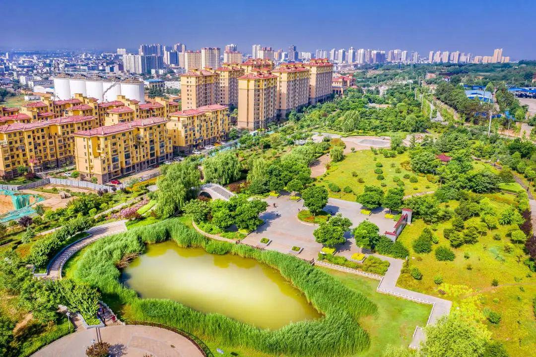 趣味运动欢乐亲子打造绿色健康社区