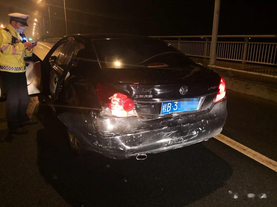 胆肥大众朗逸网约车司机喝酒之后还接客广西交警出手