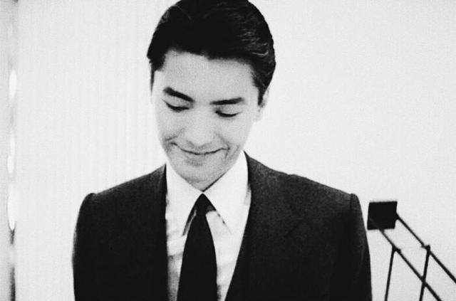 有一说一亚洲娱乐圈还有比尊龙还帅的男明星吗