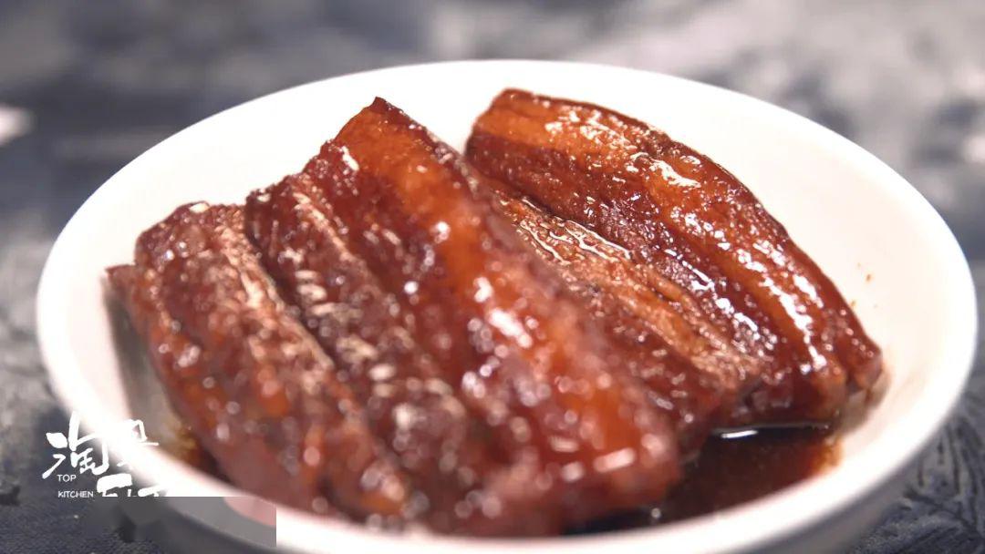 来碗本帮大肉面,三块不够吃,三碗不过岗._上海