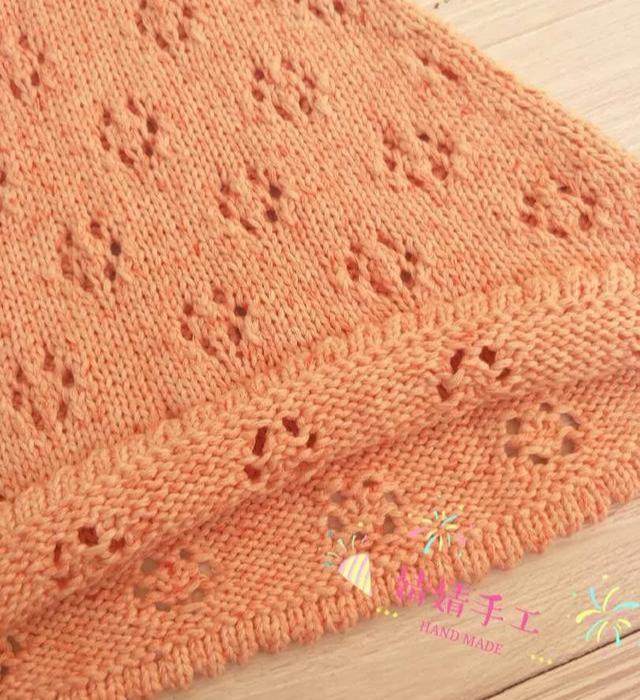 9mm)材料:棉线约4两一看到就很喜爱的款,一个个镂空的花样像极了棉花