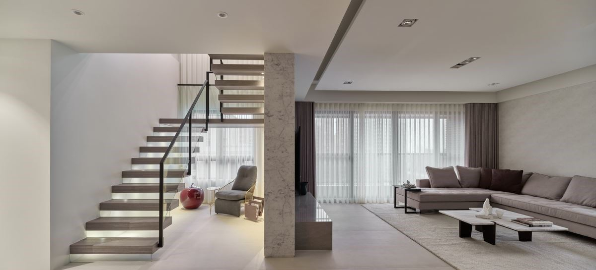 跃式楼装修效果图丨简约温润的现代风生活与孝亲都有品质