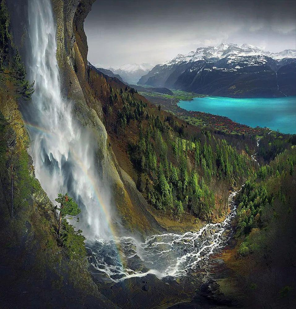 非凡自然雄浑壮丽又充满神秘与奇幻的色彩