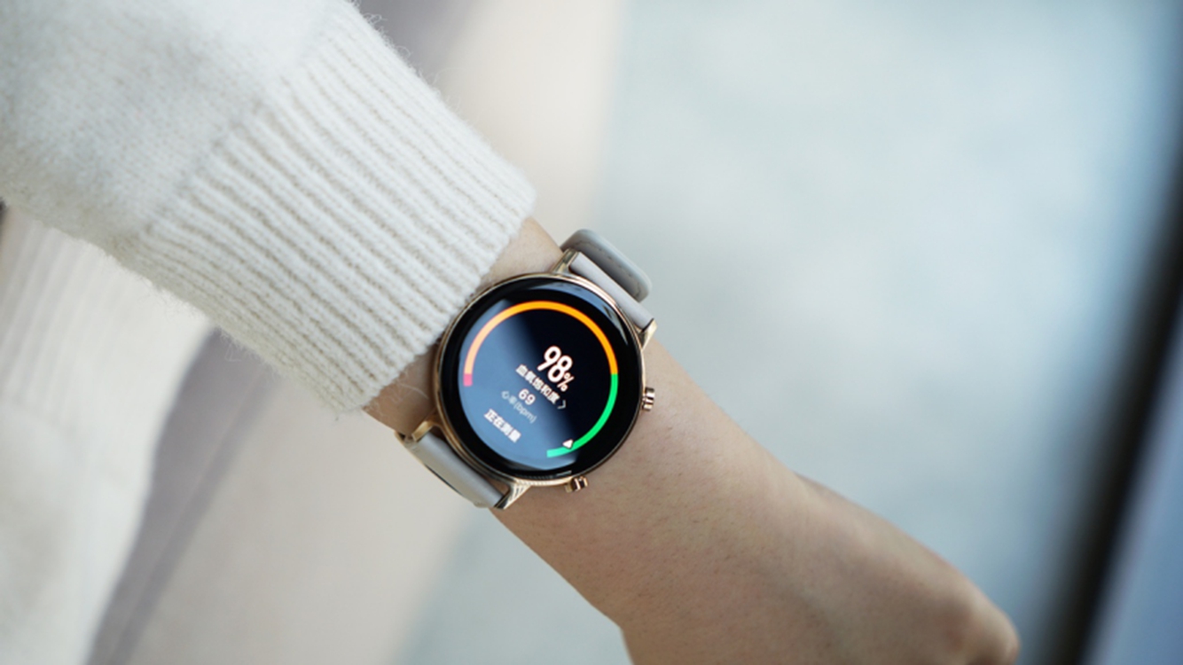 华为watch gt2新色:100种运动模式 新增女性健康管理,男友必备礼物