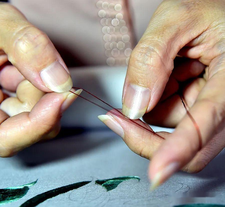 云观展民族服饰博物馆典藏少数民族刺绣赏析二