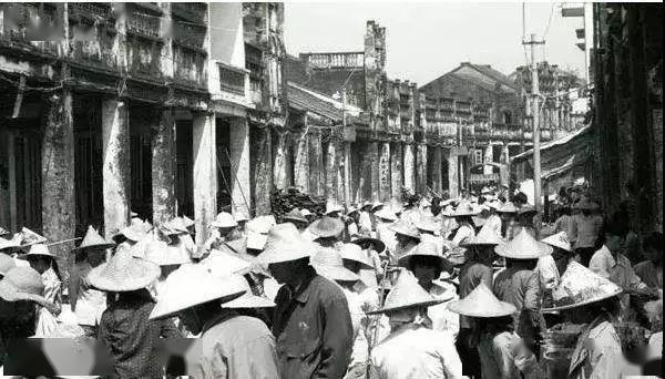 老照片 | 那些老海南人的人文情怀!_海口