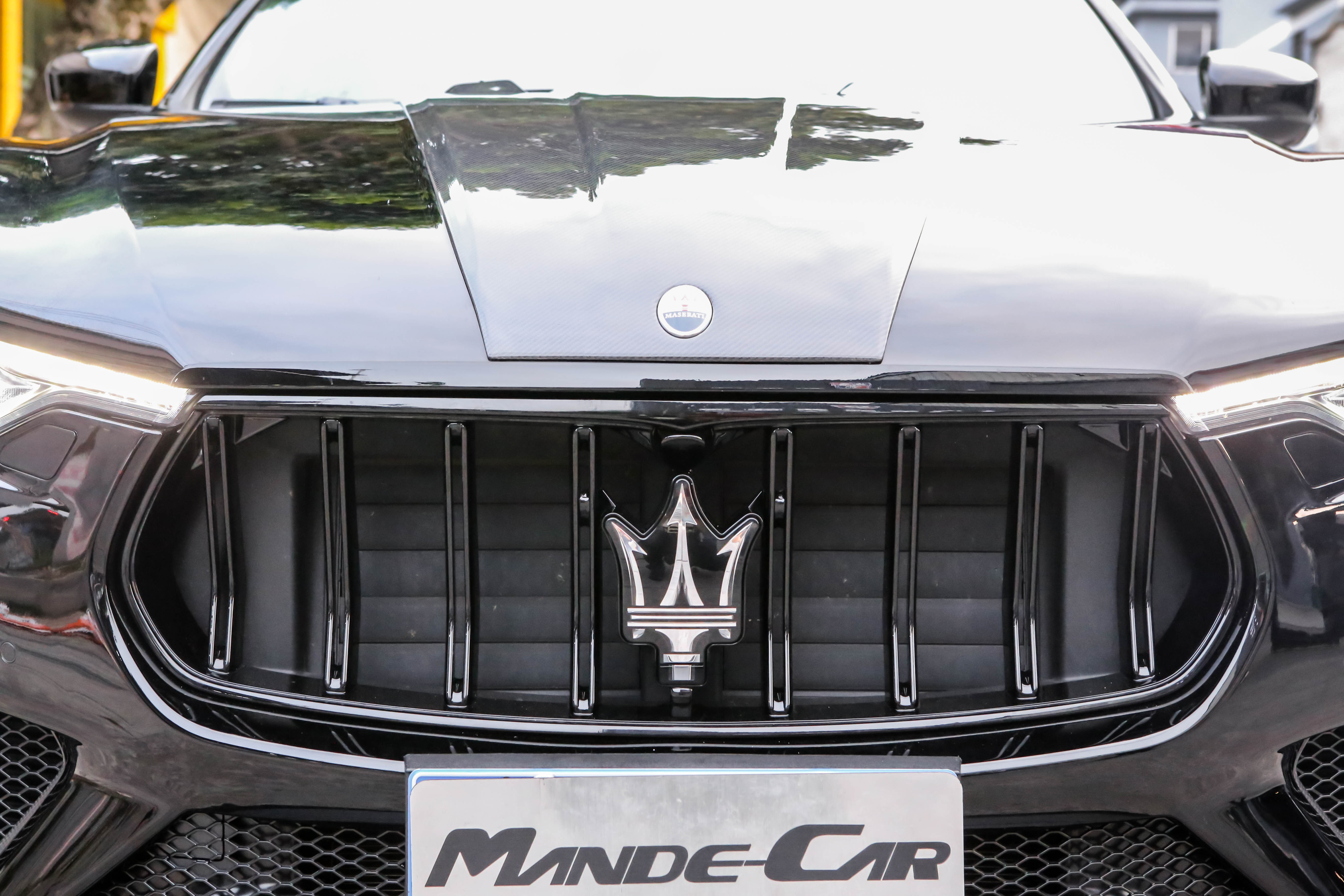 标准版的玛莎拉蒂levante也可以拥有限量版的前脸