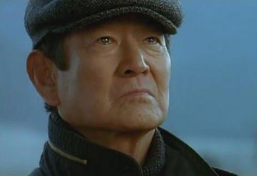 追捕里的男演员高仓健多少人的心中偶像却选择孤老一生