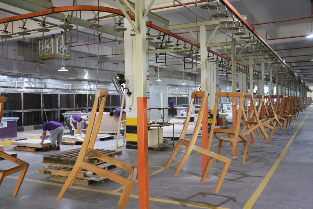 家具涂装生产线底漆与面漆的作用与区别