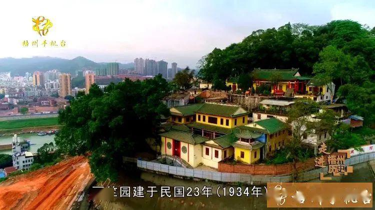 从北山水厂门前的道路过去,就是西竺园.