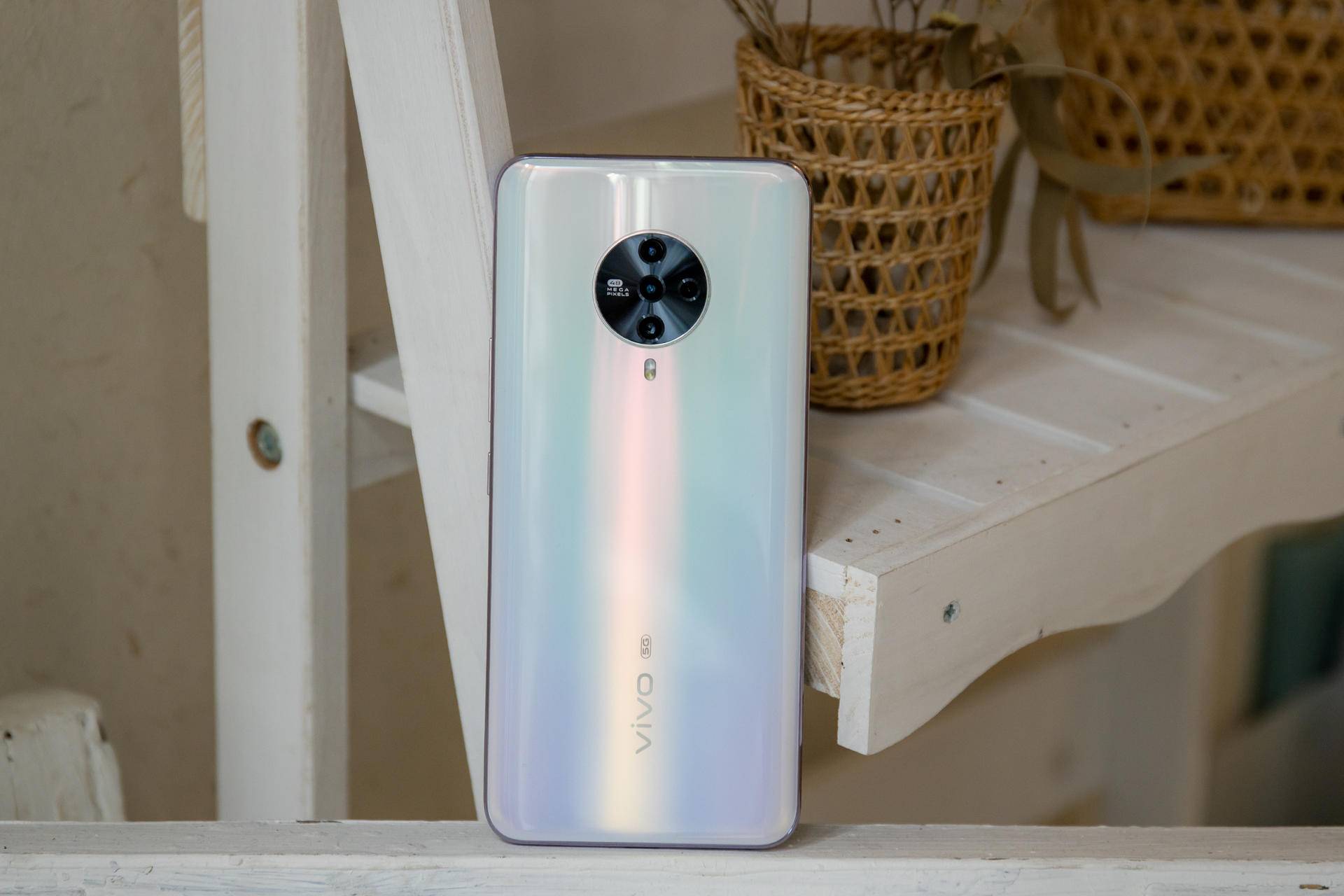 5g手机中的拍照利器vivos6美图赏析天鹅湖配色很惊艳