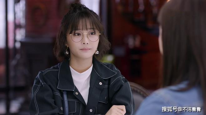 原创如果岁月可回头区晓鸥身上的秘密在片尾有明显提示