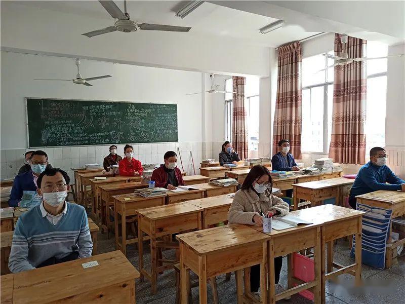 通川区蒲家中学校举行初三复学演练