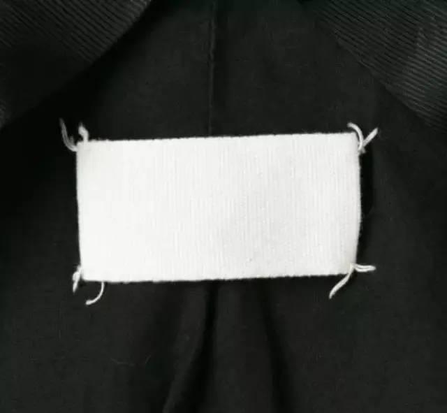 还记得惊艳maisonmargiela秀场的男模吗20新款现已上线到底可不可你来