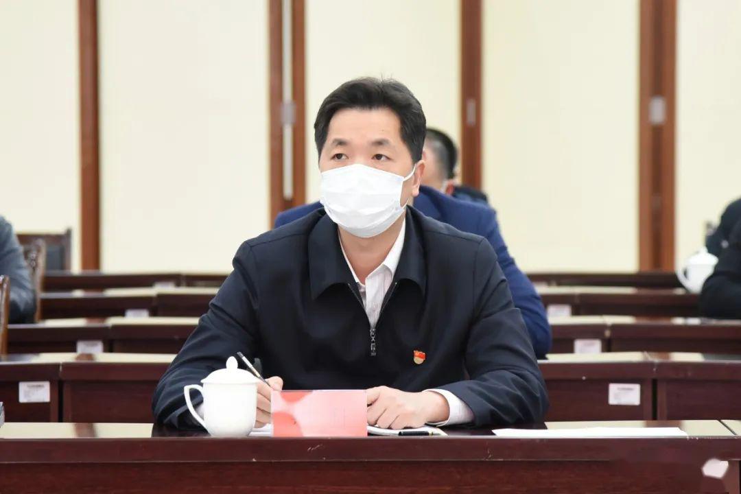 县领导黄劲武,钟科,詹文华,黄庆云,黄镇平,赖国贤,李真,蔡俊文及相关