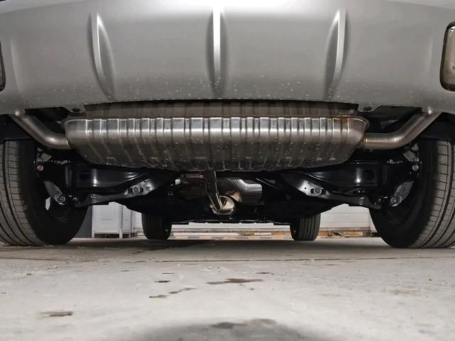 其实很少人提到的是,启辰星的底盘也是焕然一新的.