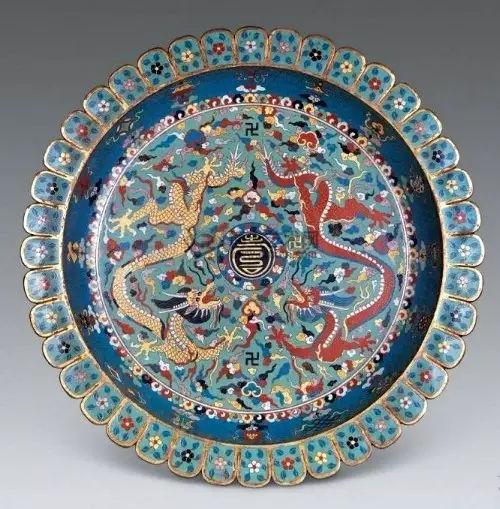 会让部分没有收藏过景泰蓝工艺品的玩家对景泰蓝工艺品的价值产生怀疑