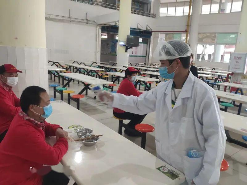 厦门一中举行高中部食堂安全演练