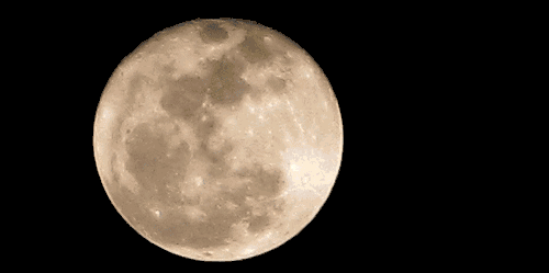 月亮放大1000倍图片