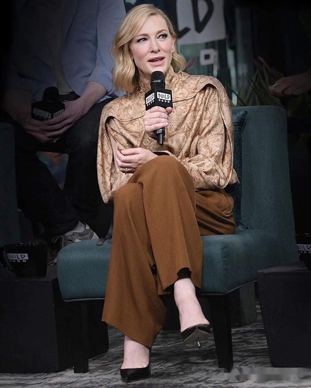 第一位因新冠肺炎离世的时尚大师!_sergio