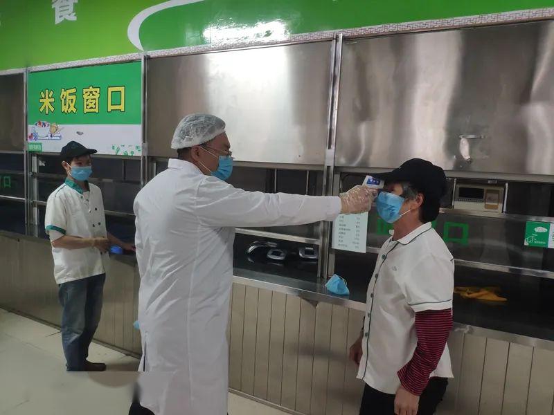 厦门一中举行高中部食堂安全演练