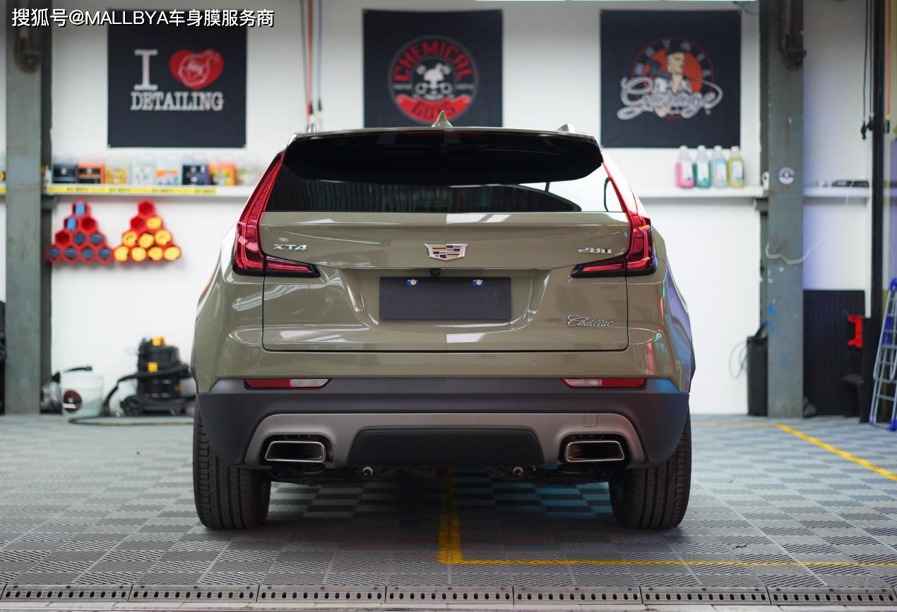 低调的轻奢凯迪拉克xt4改色卡其绿