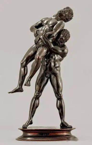 卢浮宫雕塑 雌雄同体图片