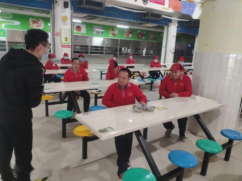 厦门一中举行高中部食堂安全演练