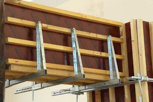 过梁加固神器,梁夹具产品安装使用现场报道