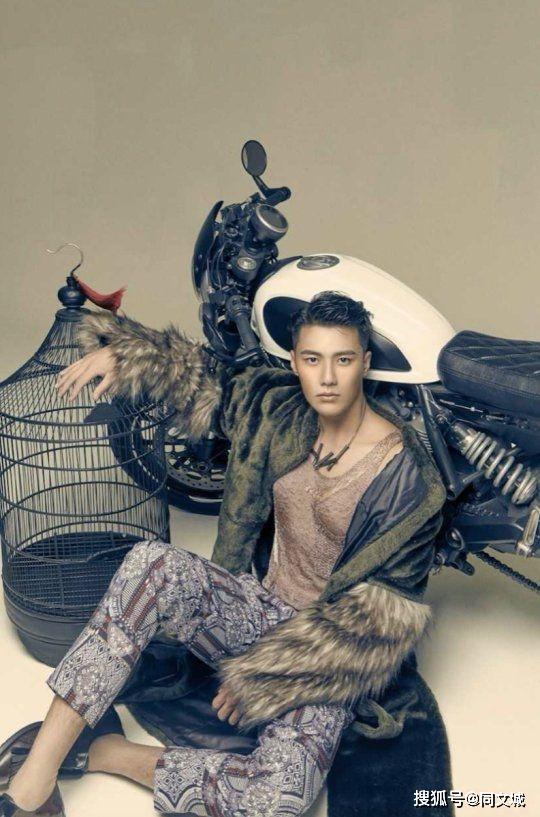 张睿家 饰 康正行张孝全 饰 余守恒海报◎中文名:盛夏光年◎英文名