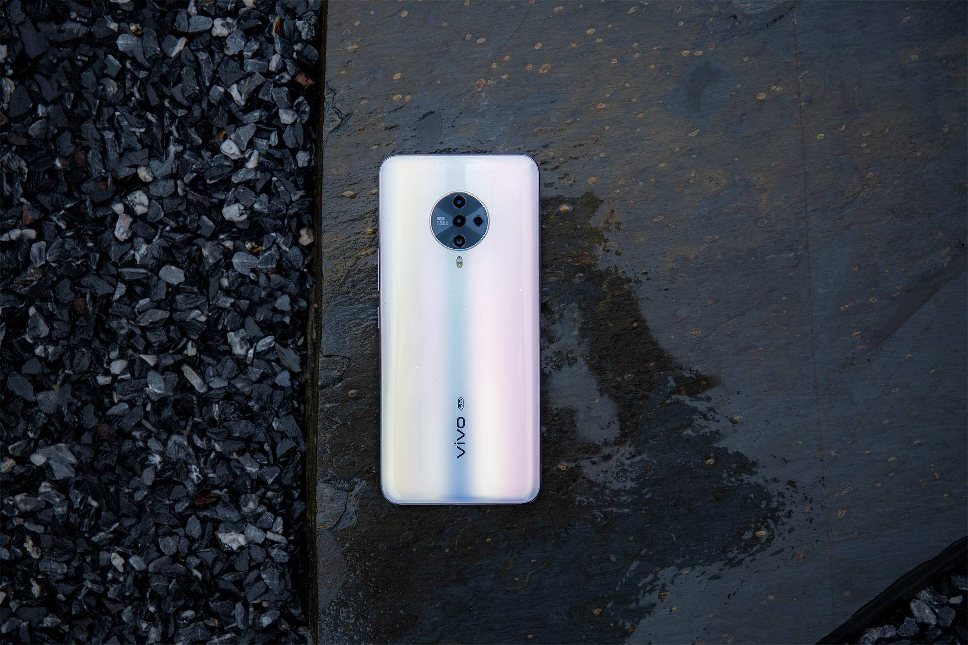 vivos6图赏来袭解决夜间自拍难题还原真实之美