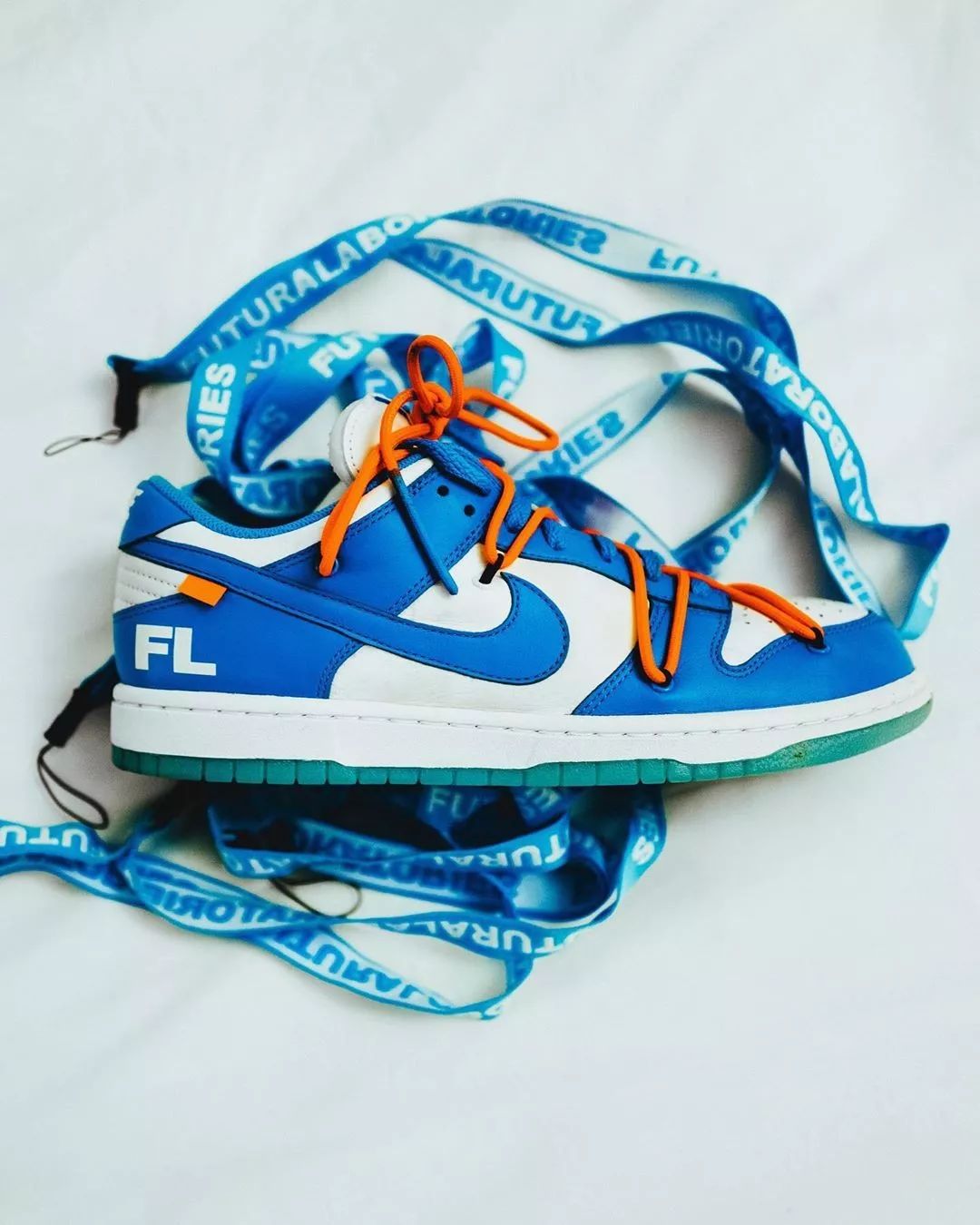 off-white x 耐克dunk三方联名北卡蓝/火影疑要发售了