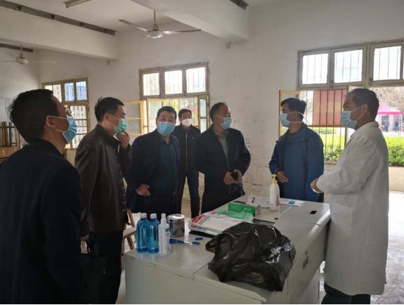 严桥中学高三学生平稳有序返校复课