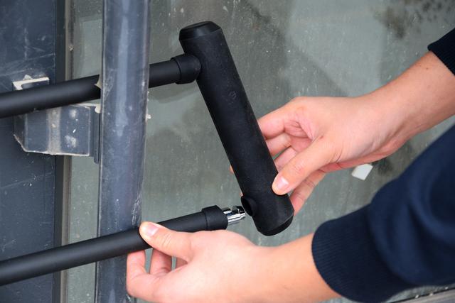 电动车商铺安全防护就靠它可远程授权一键开锁智能u型锁