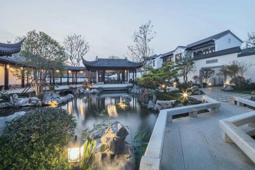 刚刚南京南中式合院实景曝光,简直是现代版桃花源