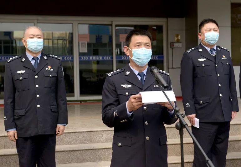 【警事】逆行凯旋归 鲜花送战友 蒙阴公安隆重举行看守所第一批封闭驻