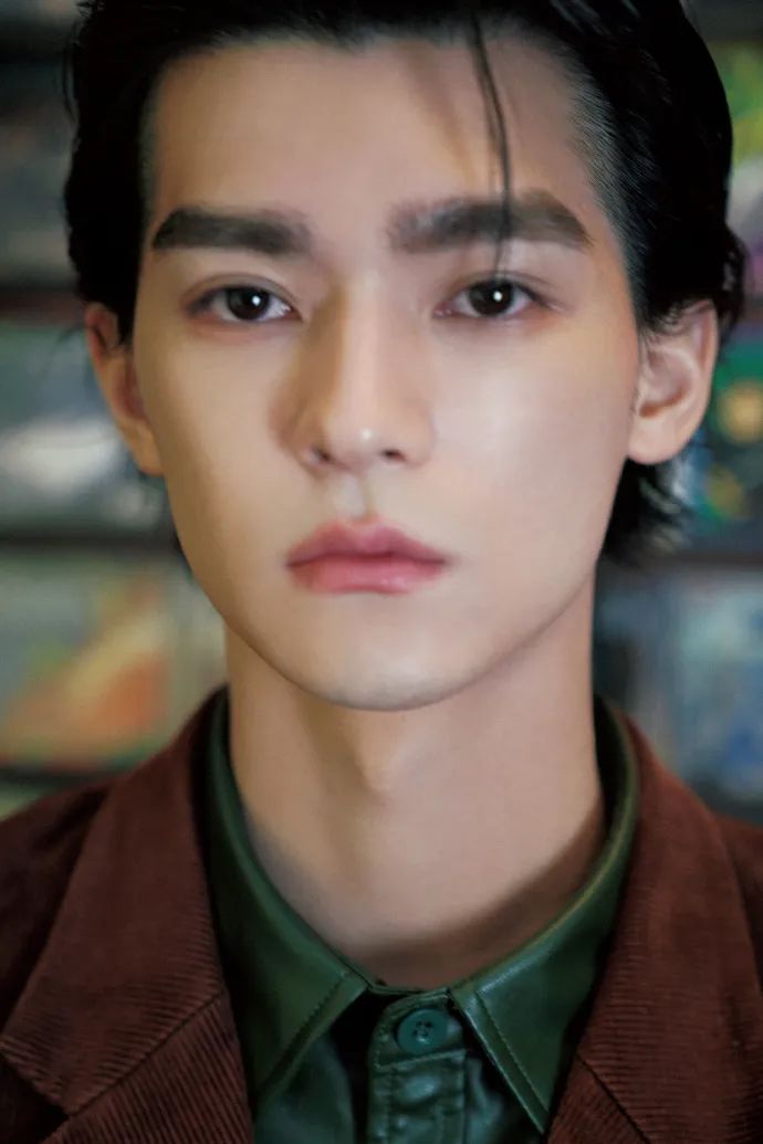 还是王俊凯同学,和赵丽颖演《有匪》资源强大_张家硕